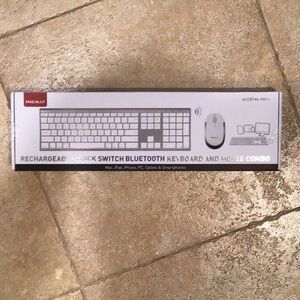 Black Bluetooth Keyboard and Mouse Combo
